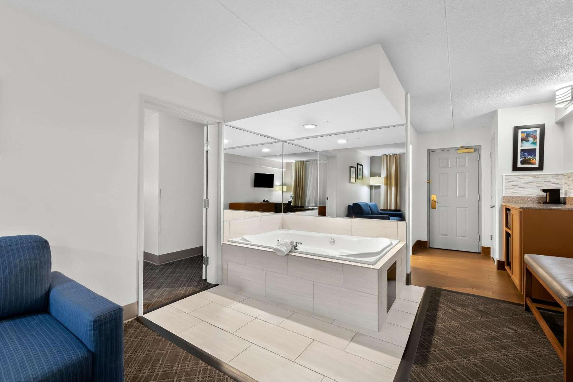 Comfort Inn & Suites Nashville Near Tanger Outlets I-24 Antioch Zewnętrze zdjęcie