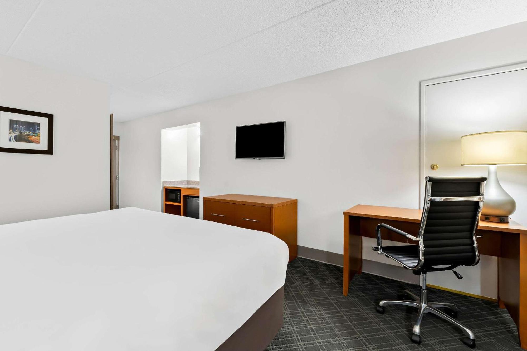 Comfort Inn & Suites Nashville Near Tanger Outlets I-24 Antioch Zewnętrze zdjęcie