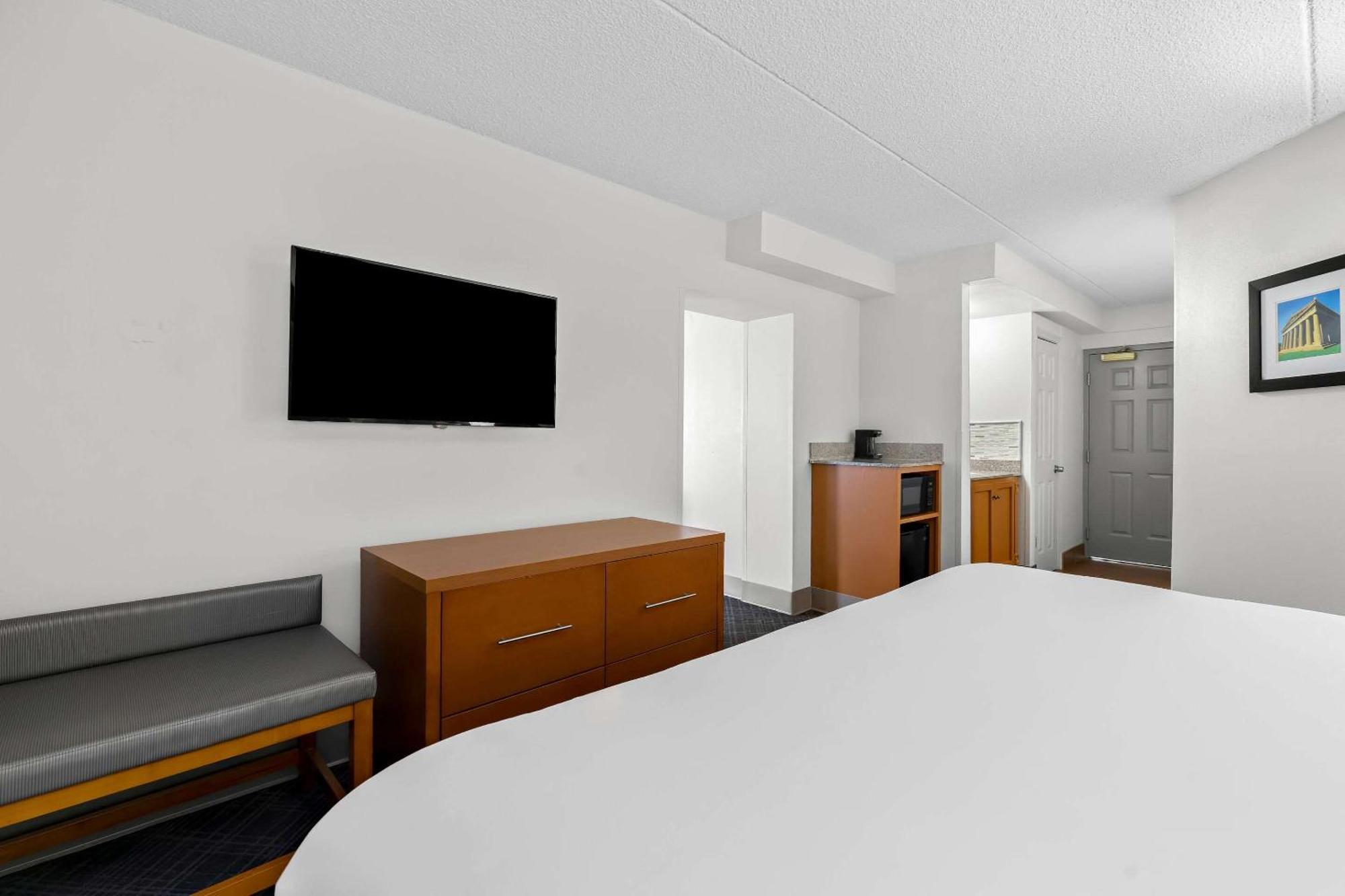 Comfort Inn & Suites Nashville Near Tanger Outlets I-24 Antioch Zewnętrze zdjęcie